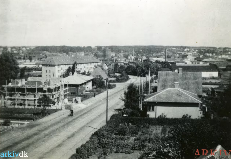 Fil:B4112 Østerbrogade 1950.png