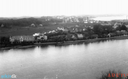 B40767 Ejlersvej Slotssøen ca 1920 ukendt fotograf.png