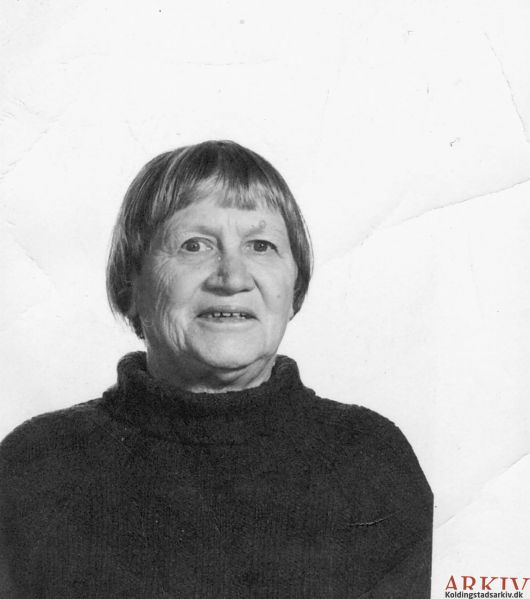 Fil:B80191 kirstentang.jpg