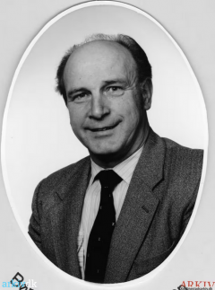 B120167 B D Pedersen 1983.png